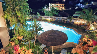 Aquarius Apartments