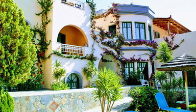 Aquarius Apartments