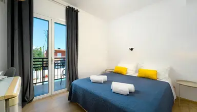 Aquarius Beach Eco Hotel