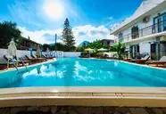 Aquarius Beach Eco Hotel