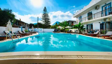 Aquarius Beach Eco Hotel