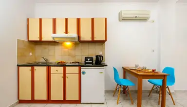 Aquarius Beach Eco Hotel