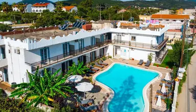 Aquarius Beach Eco Hotel