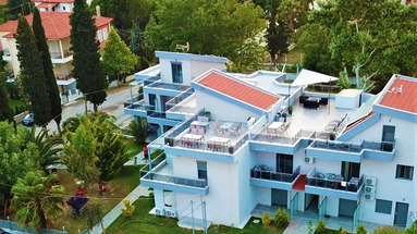 Aquarius Nikiti