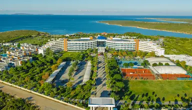 Aquasis Deluxe Resort & Spa