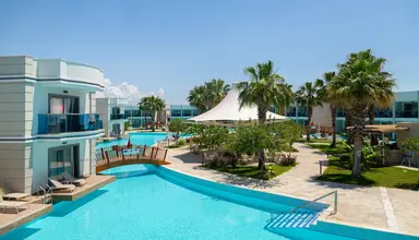 Aquasis Deluxe Resort & Spa