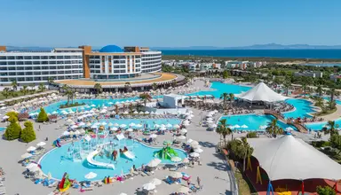 Aquasis Deluxe Resort & Spa