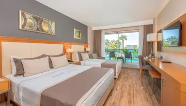 Aquasis Deluxe Resort & Spa