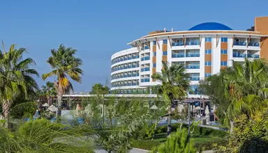 Aquasis Deluxe Resort & Spa