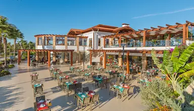 Aquasis Deluxe Resort & Spa