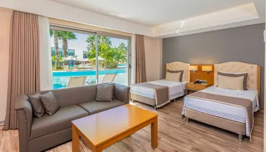 Aquasis Deluxe Resort & Spa