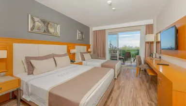 Aquasis Deluxe Resort & Spa