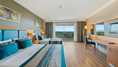 Aquasis Deluxe Resort & Spa