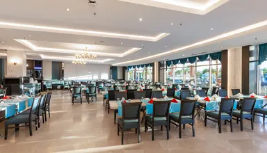 Aquasis Deluxe Resort & Spa