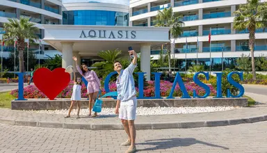 Aquasis Deluxe Resort & Spa