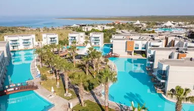 Aquasis Deluxe Resort & Spa