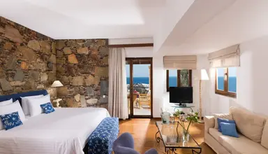 Aquila Rithymna Beach