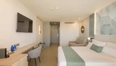 AR Diamante Beach