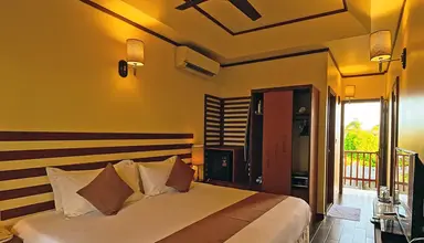 Araamu Holidays & Spa