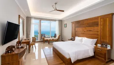 Araliya Beach Resort Spa