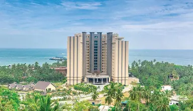 Araliya Beach Resort Spa