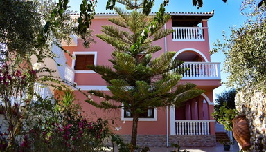 Arazzo Apartments