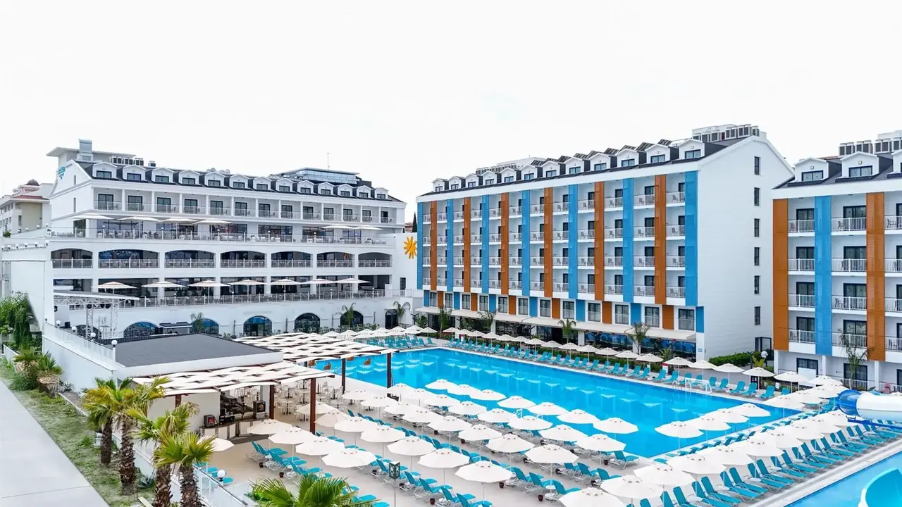 Arcanus Trendline Resort