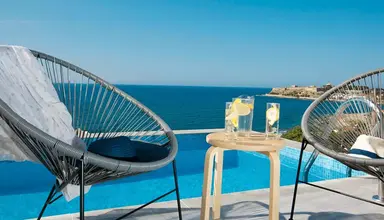 Archipelagos Residence