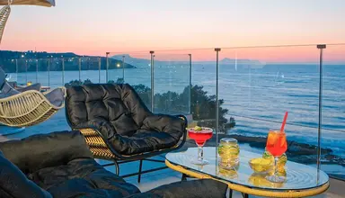 Archipelagos Residence