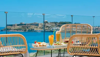 Archipelagos Residence