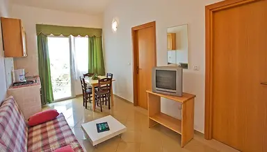 ARENA GRAND KAZELA CAMPSITE - Camping Homes