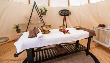 Arena One 99 Glamping