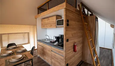 Arena One 99 Glamping