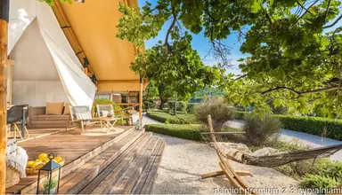 Arena One 99 Glamping