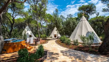 Arena One 99 Glamping