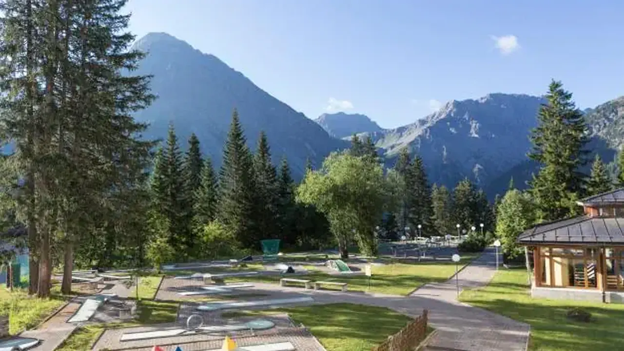 Arenas Resort Altein