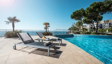 Aria Claros Beach and Spa Resort