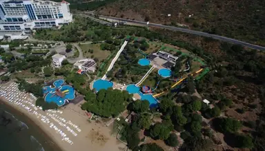 Aria Claros Beach and Spa Resort