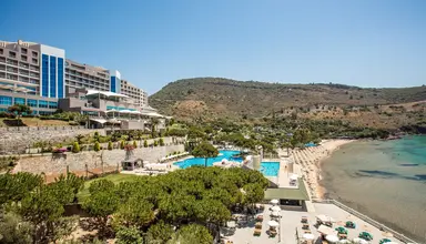 Aria Claros Beach and Spa Resort
