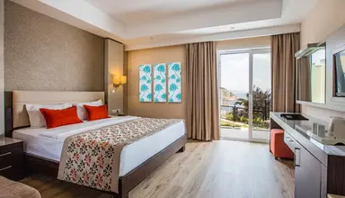 Aria Claros Beach and Spa Resort