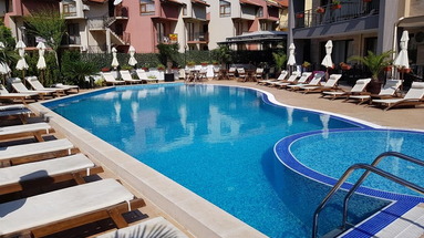 Aria Complex