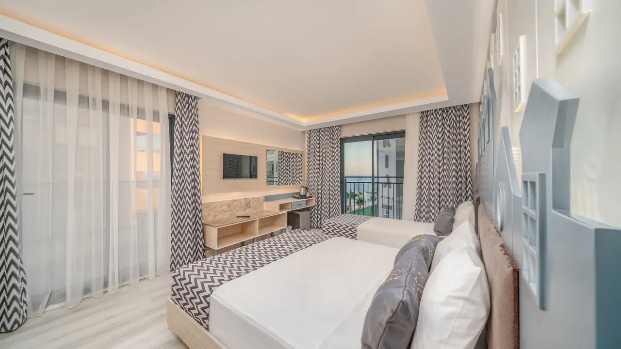 Aria Resort & Spa