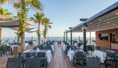 Aria Resort & Spa