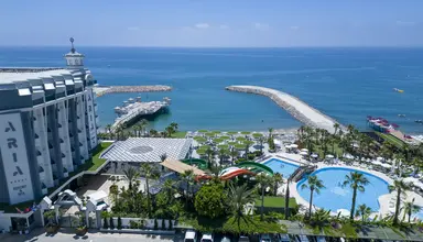 Aria Resort & Spa