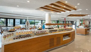 Arin Resort