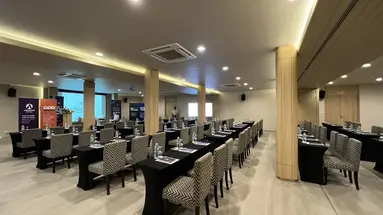 Arinara Bangtao Beach Resort