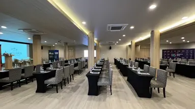 Arinara Bangtao Beach Resort