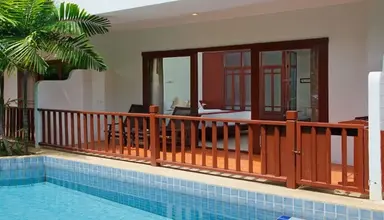 Arinara Bangtao Beach Resort