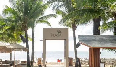 Arinara Bangtao Beach Resort