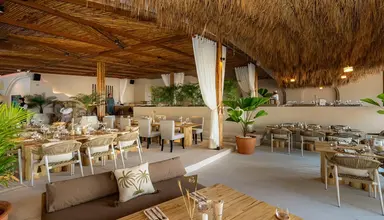 Arinara Bangtao Beach Resort
